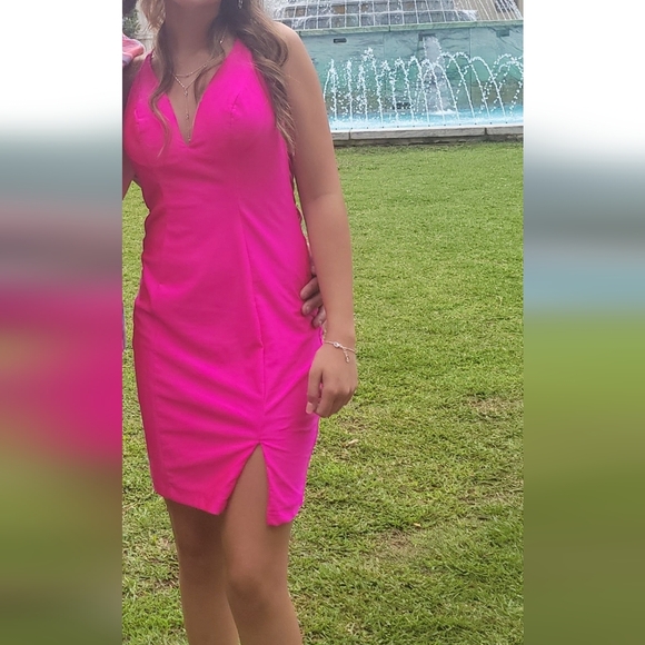 Formal dress worn once to prom size 0 Brand name Dave& Johnny - Picture 1 of 4